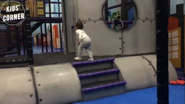 Детский уголок. Детский лабиринт/ Kids' Corner. Children's labyrinth