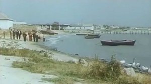 С Днем Рыбака, керчане!

Привет из 70-ых.