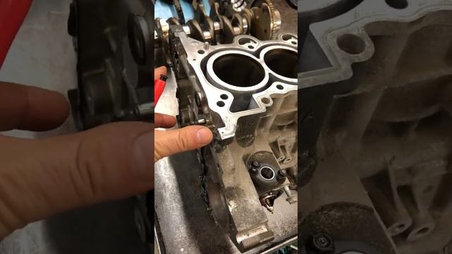 KIA. SOUL-GDi. 1,6L. Превышает эллипсности 3-го цилиндра внутреннего камеры сгорания. смотреть онлайн