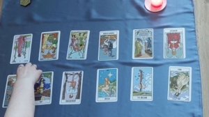 Расклад таро для Стрельцов на май месяц.