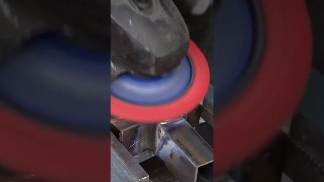 Идеальный круг . Универсальные лепестковые круги Pferd Curve с загнутыми лепестками. смотреть онлайн