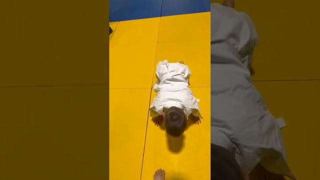 Теперь мы в Кузбасс Арене!#кемерово #кузбасс #арена #кудо #гибрид42 смотреть онлайн