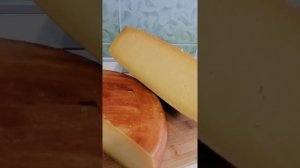 Видео обзор домашних сыров. ЛПХ"Домашний сыродел" Сыры Ольги Востряковой.