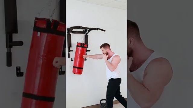 Турник 3 в 1 с боксёрской грушей смотреть онлайн