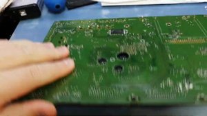 Philips не включается моргает красным индикатор. Работа с терминалом и капли на qfu 1.2