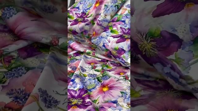 Атлас матовый, розовый цветочный принт, Купить на сайте https://tkani-agent.ru/catalog смотреть онлайн