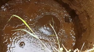 Бурение колодца машиной на родник Раменский район с.Заворово 6 колец за два часа