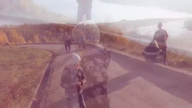 Гуляем в осеннем парке "Швейцария"!!!/11.10.17г./ смотреть онлайн