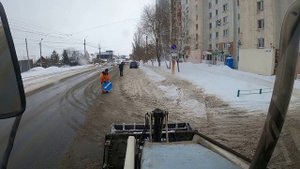 Грузим ПСС.Выпал снег, чистим улицы.