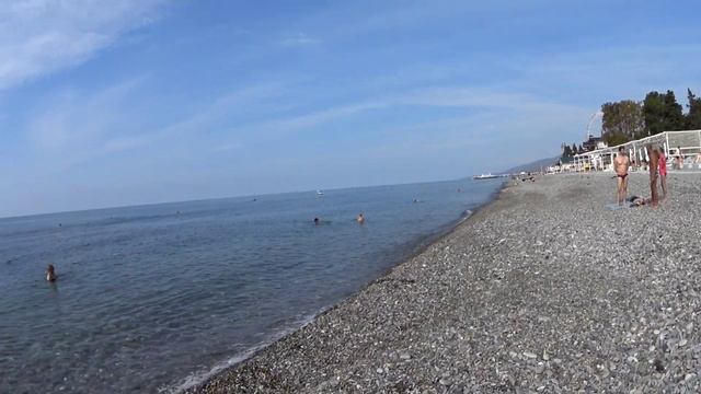 Лазаревское//октябрь 2023//Могилка Шарика//Купальный сезон продолжается//кафе Пингвин смотреть онлайн