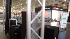 Мега Парнас: 5D Кинотеатр - 5D Аттракцион: у входа в Ашан (справа/слева от эскалаторов)