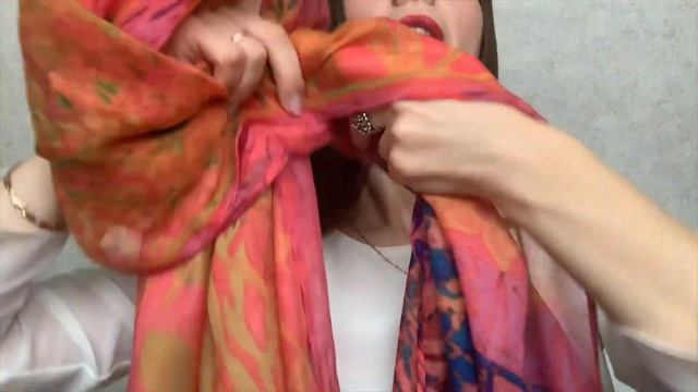 37391 разноцветный шарф с кистями Орифлэйм смотреть онлайн