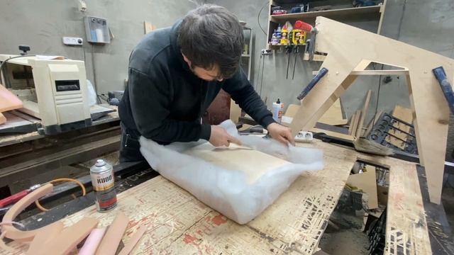 Стул из фанеры своими руками.... ну почти своими руками смотреть онлайн