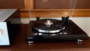 YAMAHA A-S3000 AND MUSICCAST VINYL 500 TURNTABLE AND YAMAHA NS-F901 SPEAKERS
