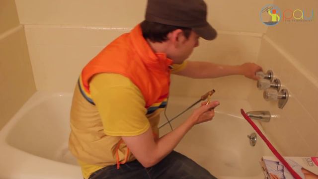 HOW TO CLEAN A TROMBONE (Cleaning your Trombone, Mouthpiece & Slide with Bathtub) Maintenance смотреть онлайн