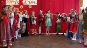 "Ой, сад во дворе" (танец)