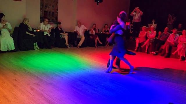 Argentine tango: Pablo Pugliese & Noel Strazza - Nada смотреть онлайн