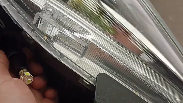 Nissan Leaf фары смотреть онлайн