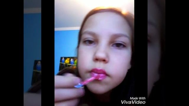 100 слоёв помады на губах смотреть онлайн