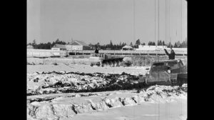 Автомобиль ЗиЛ - плавающий снего-болотоход с шнековым движителем 1970 года.