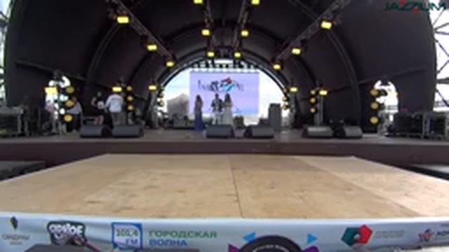 Новосибирск. Михайловская набережная. День города. 30.06.2019. Городская волна.
