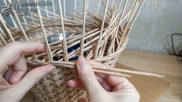 Чудесная КОРЗИНКА из газетных трубочек