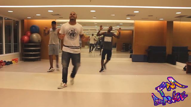 DENNIS - MOSTRA QUE SABE MENINA FEAT. MC MARVIN(COREOGRAFIA FELIPE LOPES) смотреть онлайн