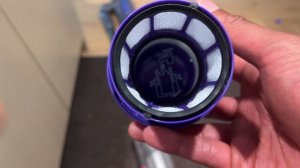 Dyson V10 Animal - How to Clean Filter