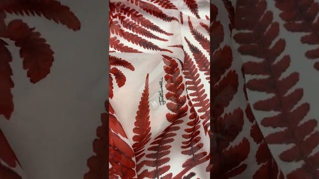 Креп-жоржет с крупным принтом в виде тропических листьев Cavalli 1221/109 смотреть онлайн