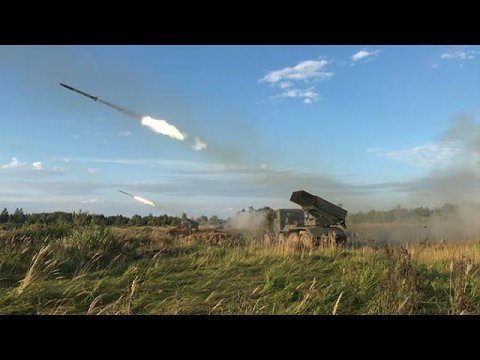 Яркие кадры тренировок артиллеристов Балтийского флота