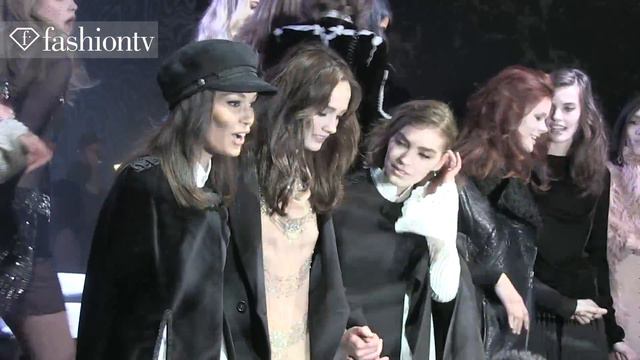 Cara Delevingne & Joan Smalls at the H&M Paris Fashion Week After Party | FashionTV