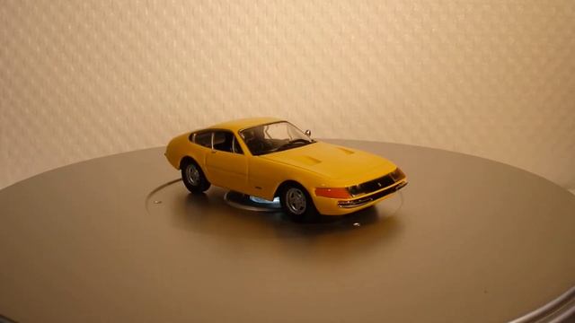 Ferrari 365 GTB/4 Daytona (1968) 1/43 смотреть онлайн