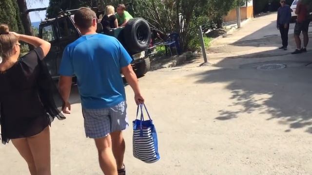 Дорога к морю. Вилла Оливия,  Алушта.
