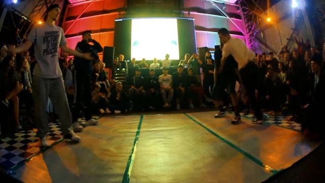 Breaking 2 vs. 2 Final - Песочница Джем 2019 смотреть онлайн