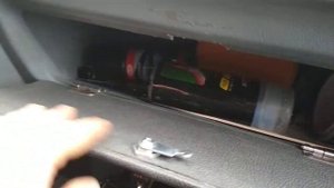 Крышка бардачка в газель старого образца.