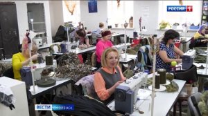 Мэр Смоленска поздравил с 8 марта женщин-волонтеров объединения «Ваш тыл 67»