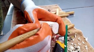 СВОИМИ РУКАМИ  ВЫРЕЗАТЬ  из дерева статуэтку тотем