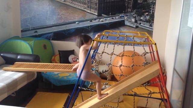 Ранний старт - физическое развитие с рождения смотреть онлайн