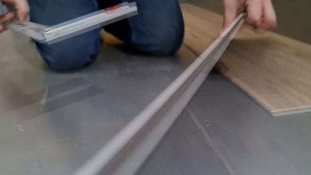 The Floor! Укладка SPC ламината. ПВХ плитка из Германии