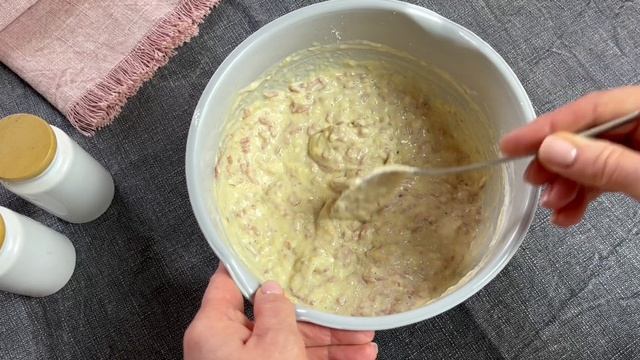 ОЛАДЬИ на КЕФИРЕ! Необычный Рецепт Вас Удивит!