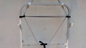 Тачка из сломанной детской коляски