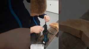 unboxing MAKITA DGD800