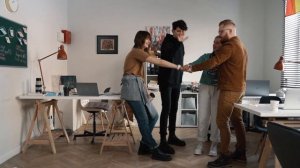 Мужчина-Близнецы и Женщина-Близнецы | Совместимость в любви по знаку зодиака