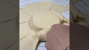 Пирог с сыром камамбер ?