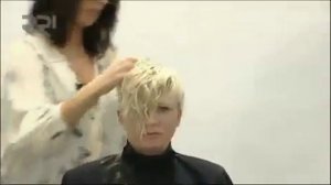 Короткая стрижка в стиле милитари от Suzie McGill.flv