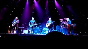 10cc - I'm not in Love - Liverpool Echo Arena