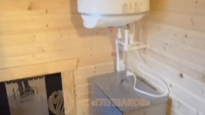 Необычная мини угловая баня