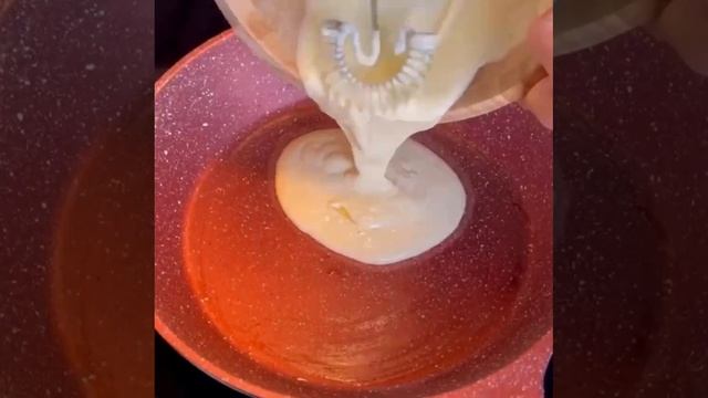 Блин со сладкой начинкой