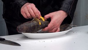 Кефаль по сицилийски. Жарим рыбу на мангале или гриле.