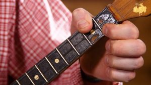 Уроки игры на БАЛАЛАЙКЕ | Наигрыш "Цыганочка"